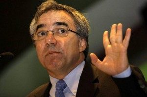 Diego Palacio, exministro de Uribe