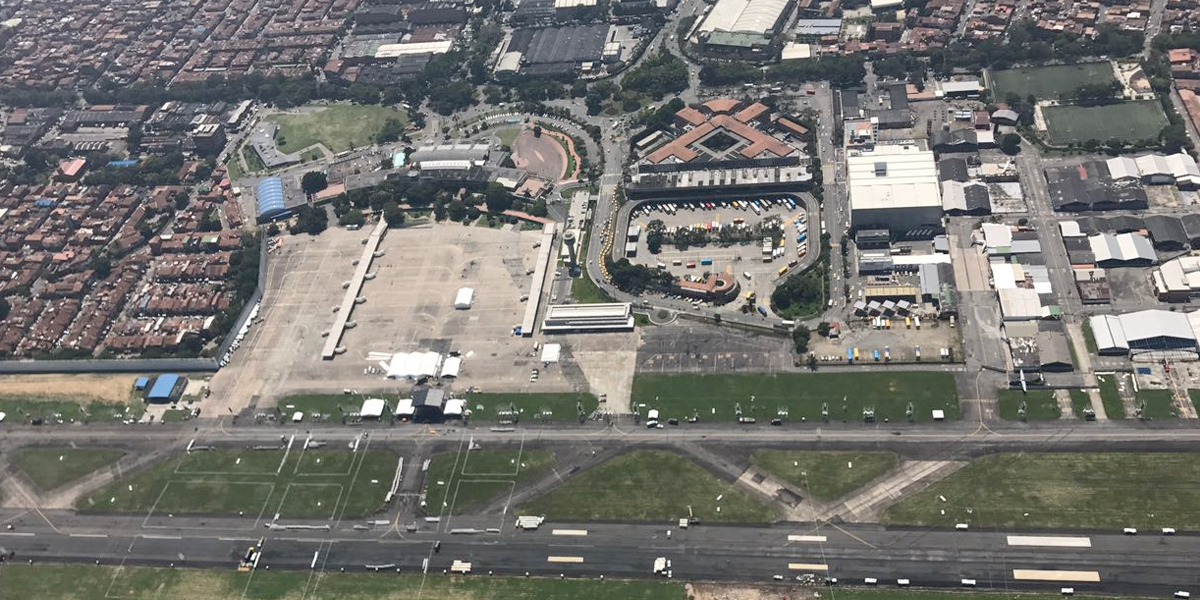 Controversia por solicitud para reabrir aeropuertos de Antioquia