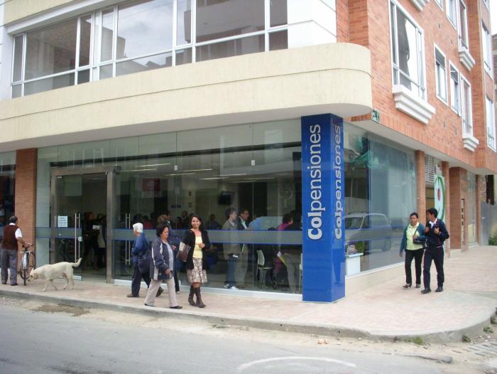 Trasladan a 21 mil afiliados de los fondos privados a Colpensiones