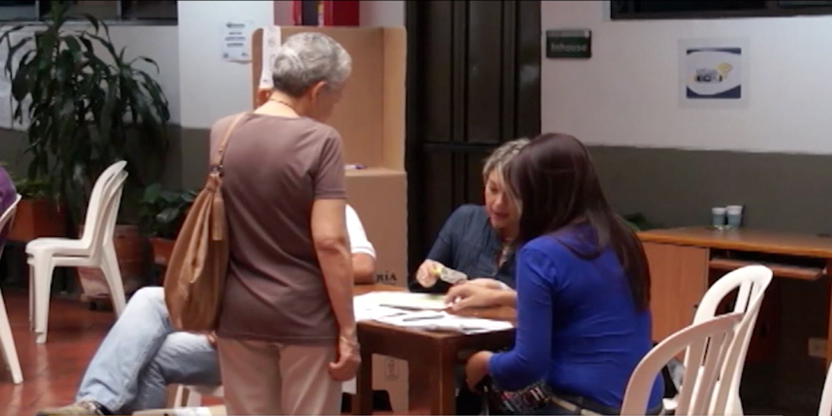 Inician votaciones en el exterior para las elecciones de Congreso de la ...