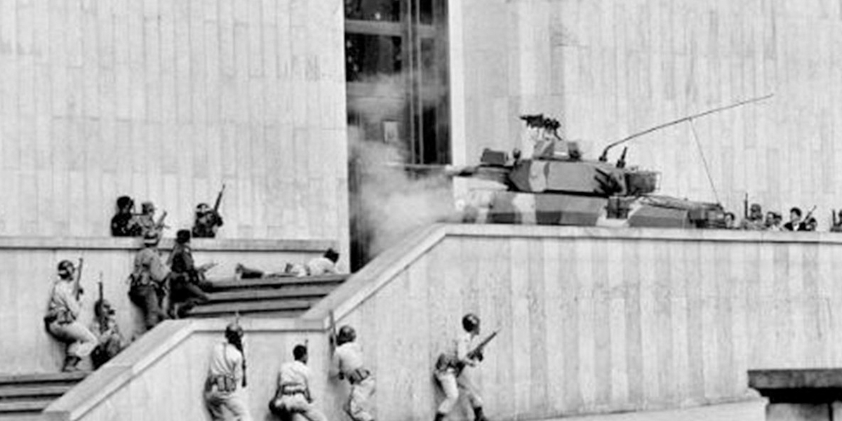 Se Cumplen 35 Años De La Toma Del Palacio De Justicia Canal 1 Se Cumplen 35 Años De La Toma Del Palacio De Justicia Canal 1