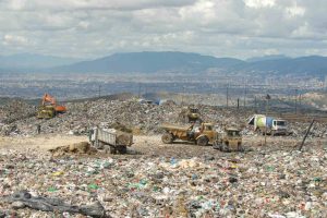 Solo han indemnizado al 1.2% de los afectados por derrumbe en Doña Juana