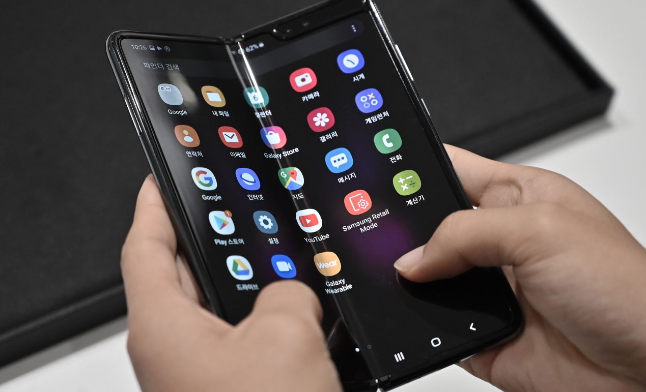¿Otro fiasco? El smartphone de pantalla plegable de Samsung no duró ni 48 horas antes de fallar