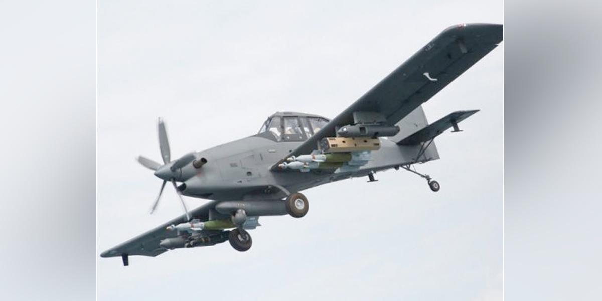 Mas De Ocho Aviones Estarian Listos Para La Fumigacion Aerea Con Glifosato Noticentro 1 Cm