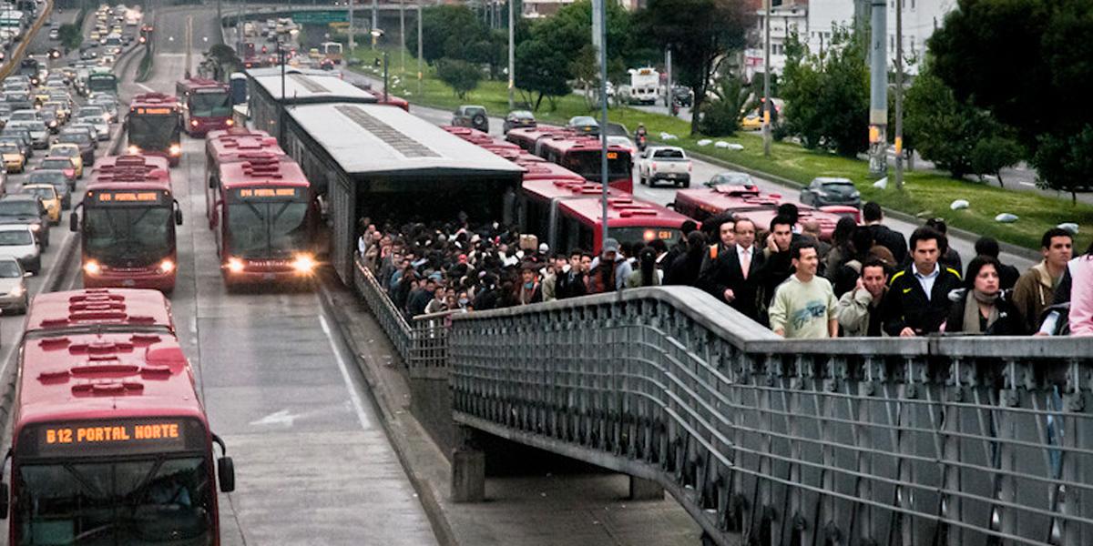 ¡Tenga En Cuenta! Desde Este Lunes Aumenta El Pasaje De TransMilenio Y ...