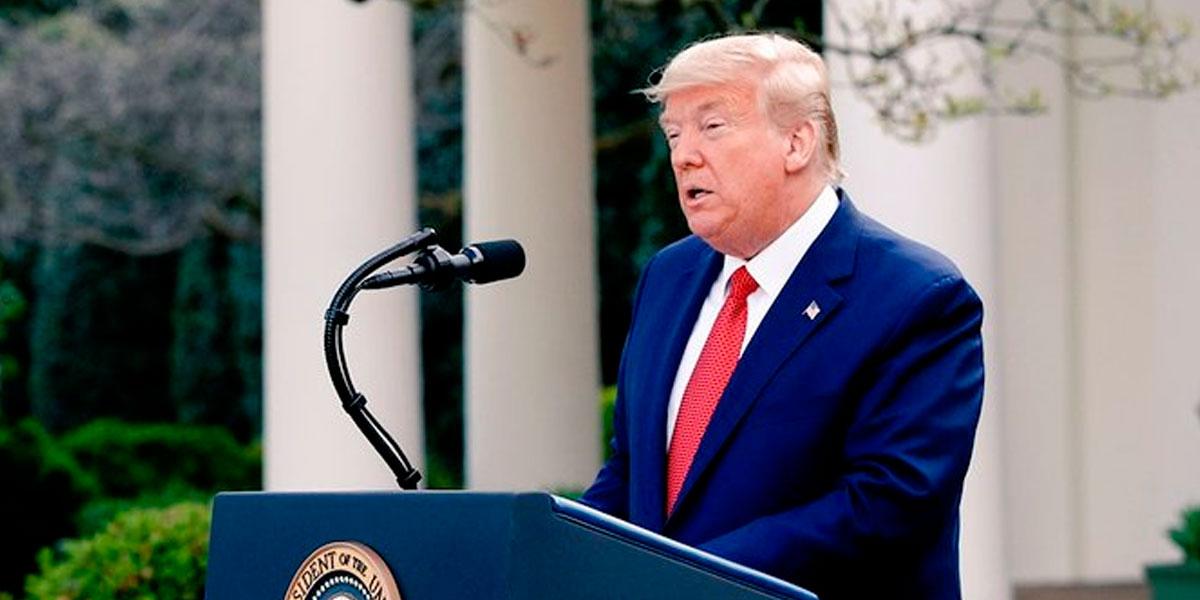 Ahora Trump dice que está mal comparar el coronavirus con la gripe común