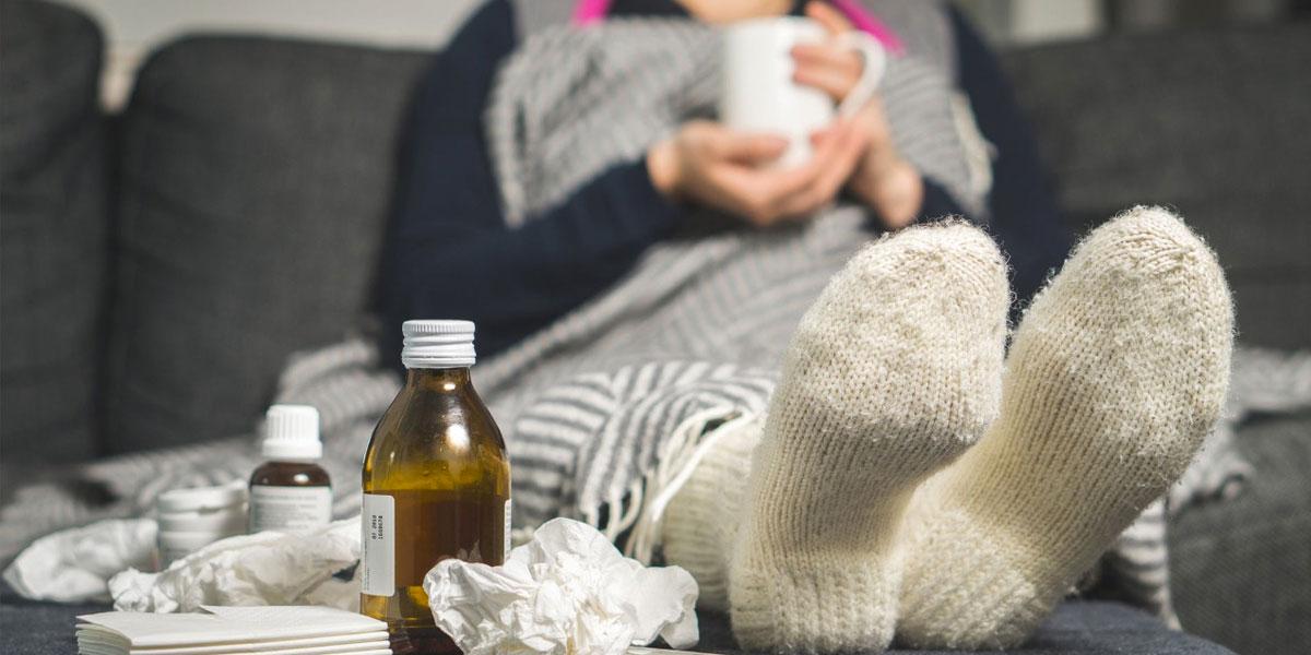 ¡Tenga en cuenta! Personas con diabetes, hipertensión y otras enfermedades de base deben quedarse en casa