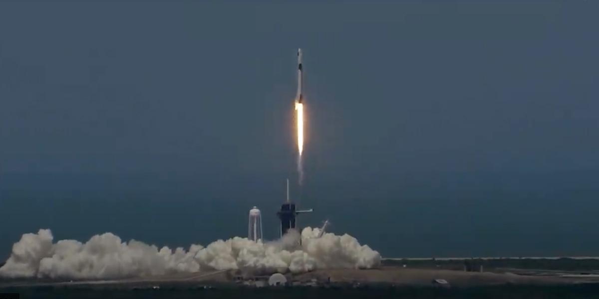 La NASA Envía Una Nueva Misión Tripulada A La EEI En Una Nave De SpaceX ...