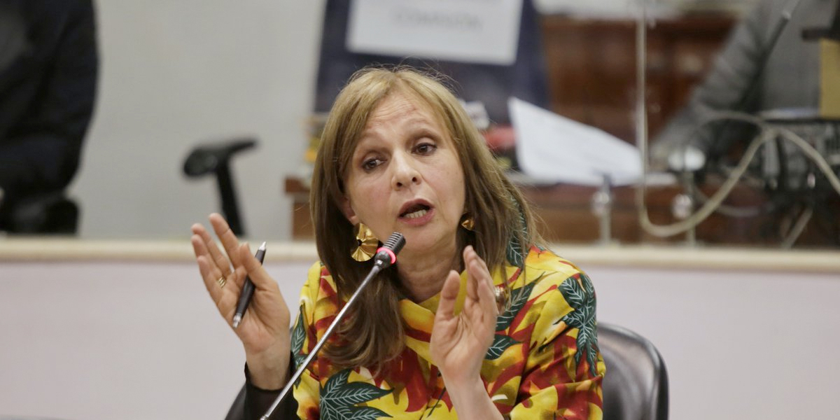 Cámara de Representantes reintegra a Ángela María Robledo