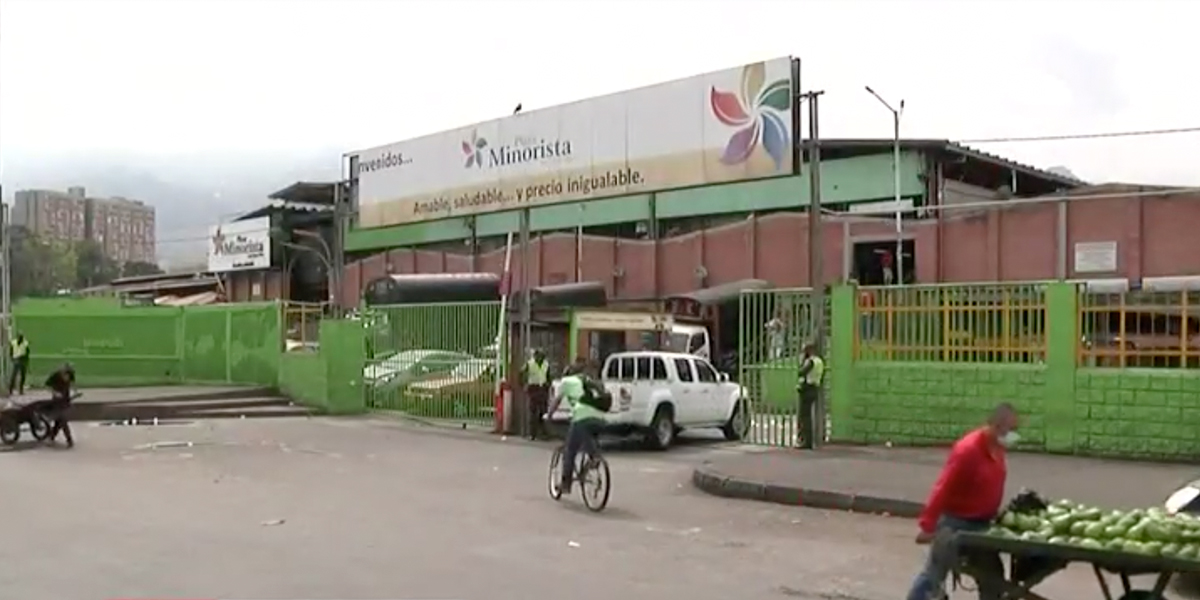 Medellín: cierran parcialmente Plaza Minorista por nuevo brote de COVID-19