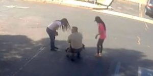 (Video) Bebé se tragó una moneda y un policía lo salvó de milagro