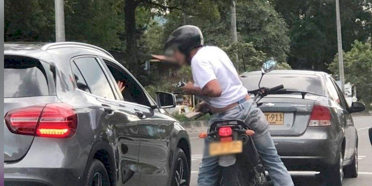 Cayeron unos fleteros que entregaban lo hurtado a un menor en Medellín