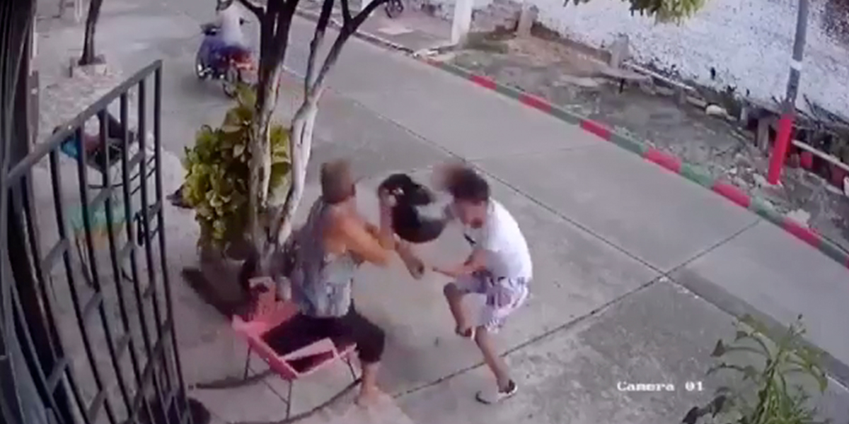 Abuela golpea a ladrón que robó su celular en Barrancabermeja
