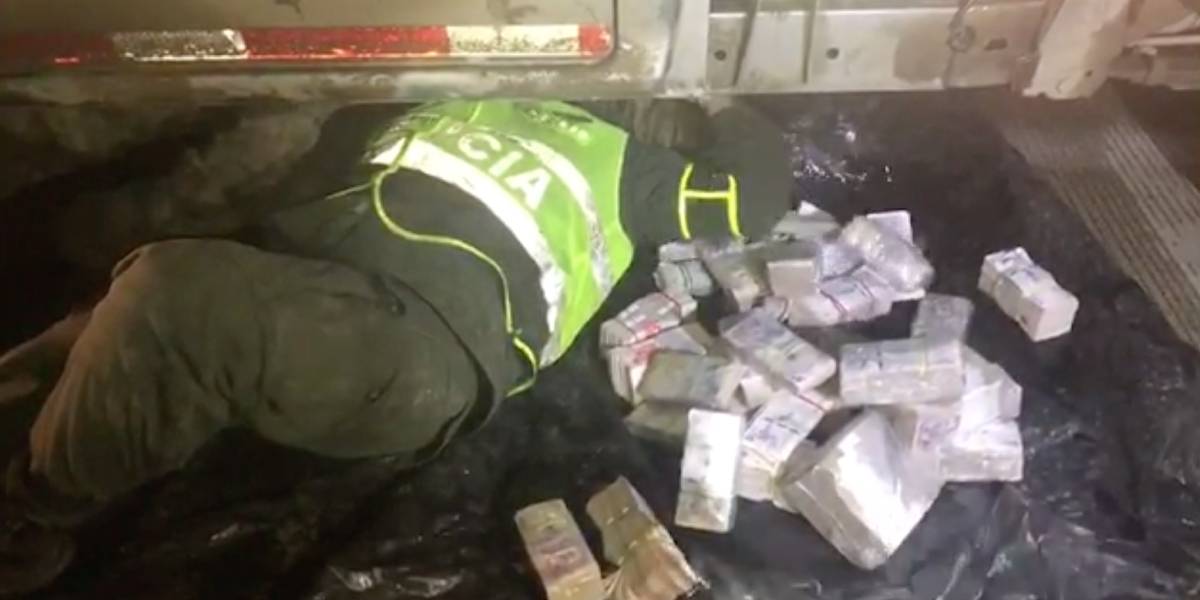 Incautan más de 1.100 millones de pesos camuflados en vehículos en Quindío y Huila