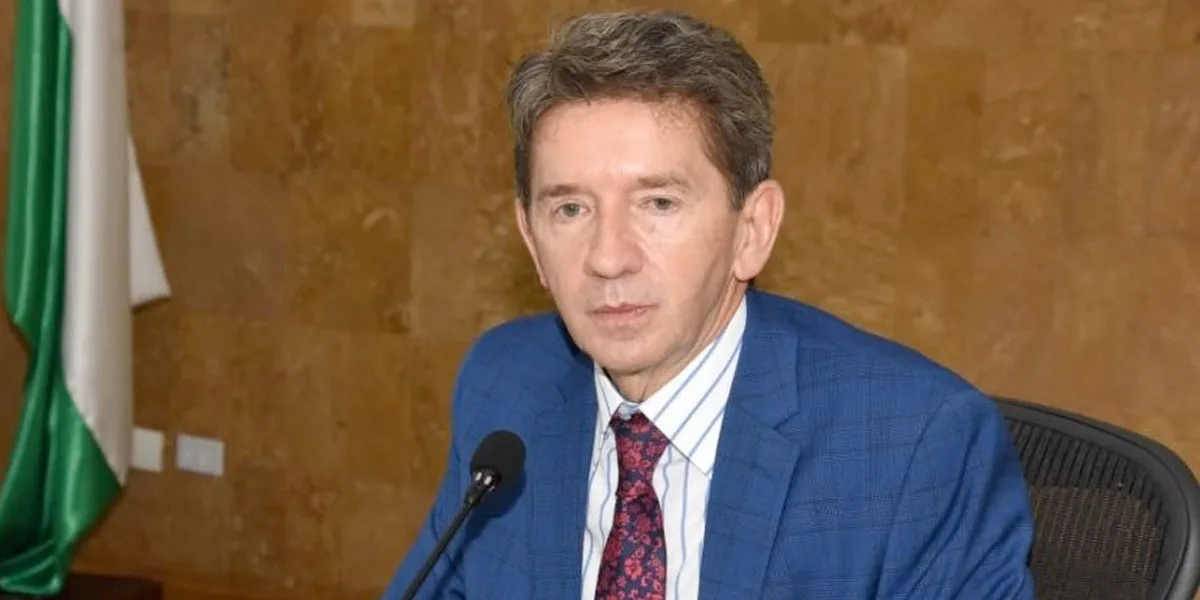 Exgobernador Luis Pérez, primer integrante nombrado para junta directiva de EPM