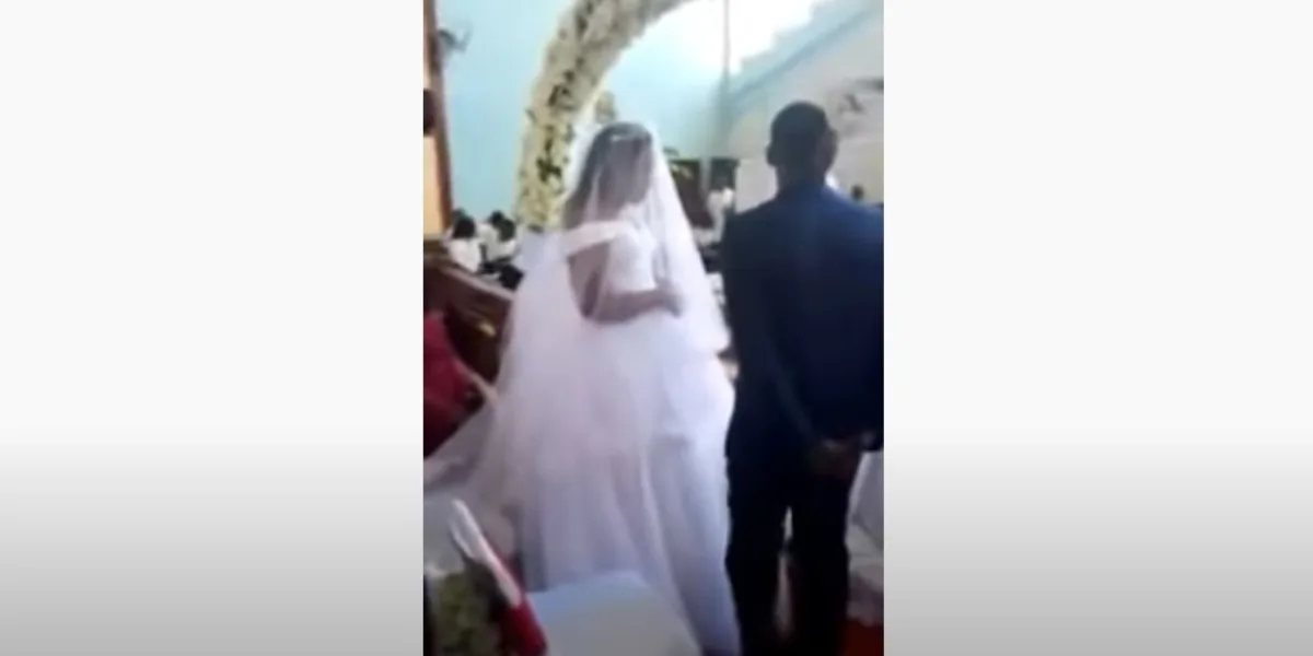(Video) Mujer detiene un matrimonio porque el novio era su esposo