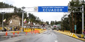Estados Unidos dona a Ecuador un cuartel móvil para vigilar la frontera con Colombia