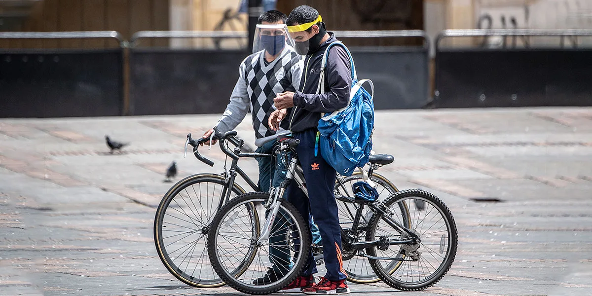 “La capital ciclista de la muerte”: así ve un diario británico a Bogotá
