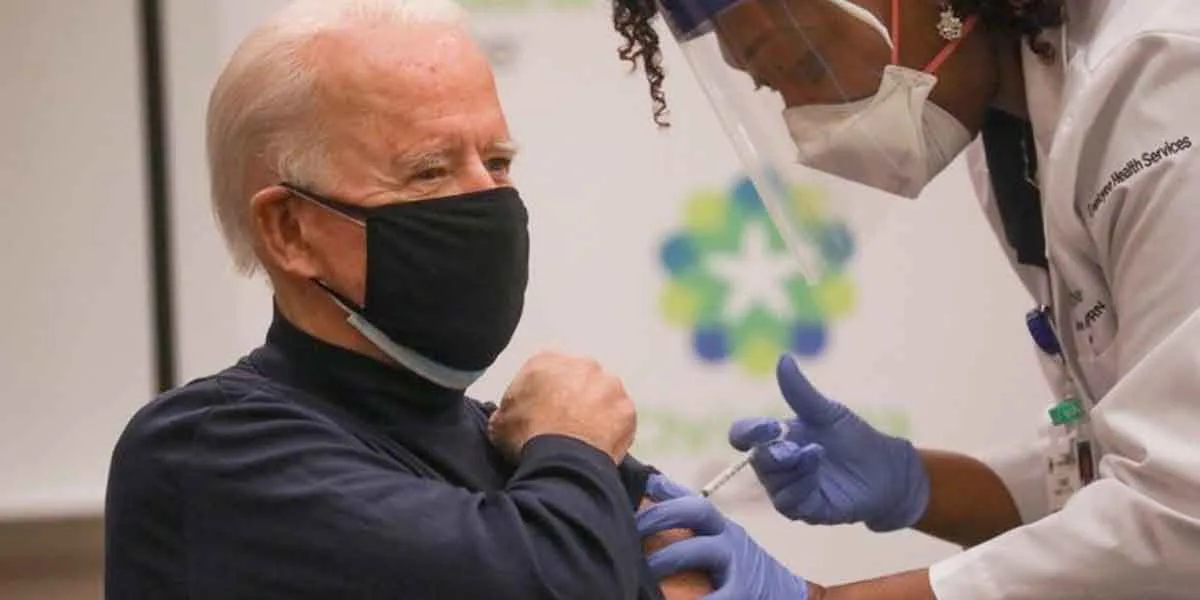 Joe Biden recibió dosis de vacuna contra la COVID-19