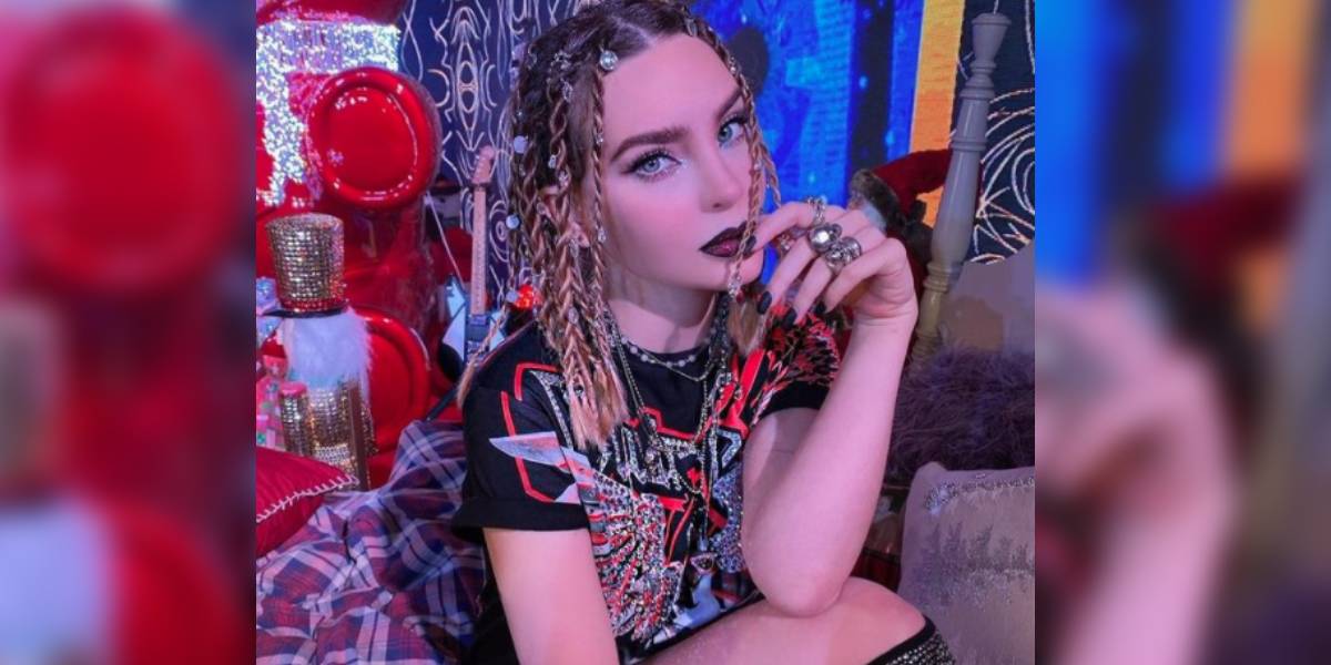 Me pide que me folle en la cuarentena Me pide que me folle en la cuarentena