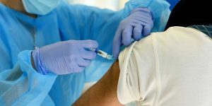 Más de 71 mil inscritos en capacitación de vacunación contra el COVID-19