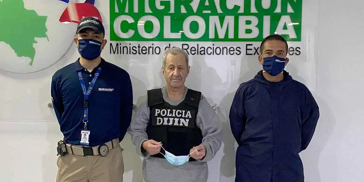 Deportado exjefe paramilitar, Hernán Giraldo: 46 órdenes de captura por 706 crímenes