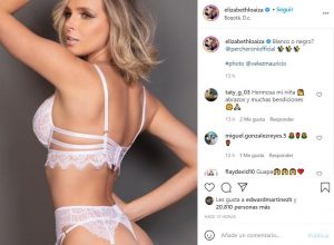 Elizabeth Loaiza en lencería blanca