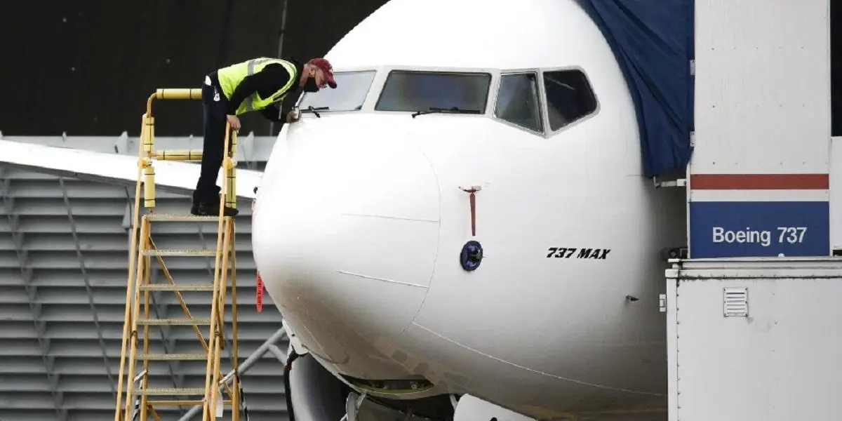 Boeing reporta posible problema eléctrico en aviones 737 Max