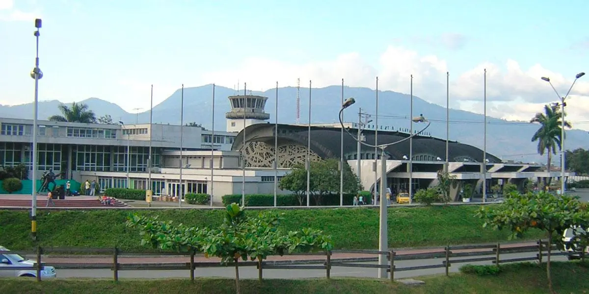 Retoma operaciones el aeropuerto Olaya Herrera en Medellín: estuvo cerrado 4 horas