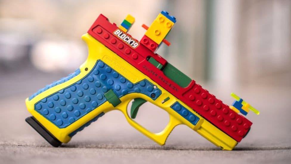 pistola de Lego