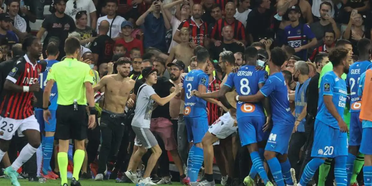 Partido de fútbol en Francia fue suspendido por batalla campal entre hinchas y jugadores