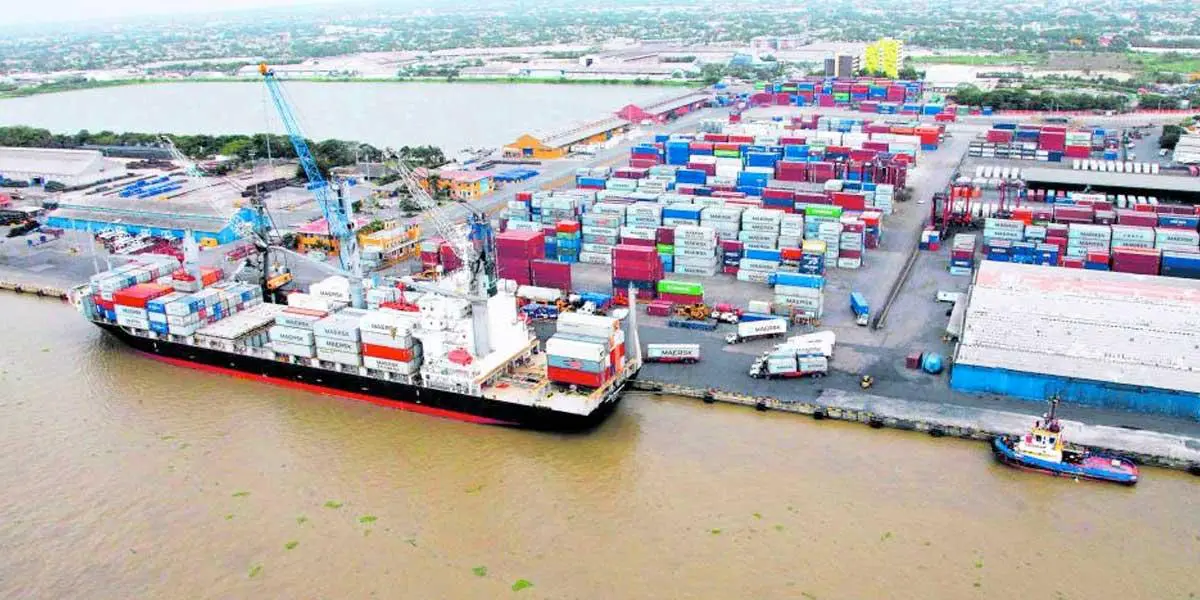 Declaran urgencia manifiesta para contratar dragado en el puerto de Barranquilla