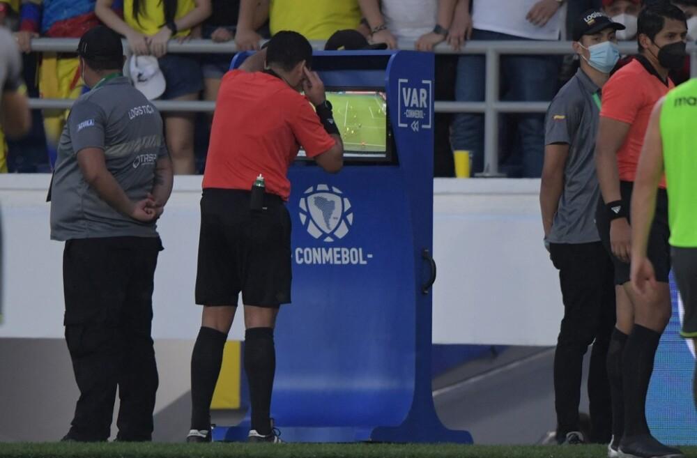 Revelan Audio Y Video Del VAR Tras Polémico Gol De Yerry Mina Ante ...