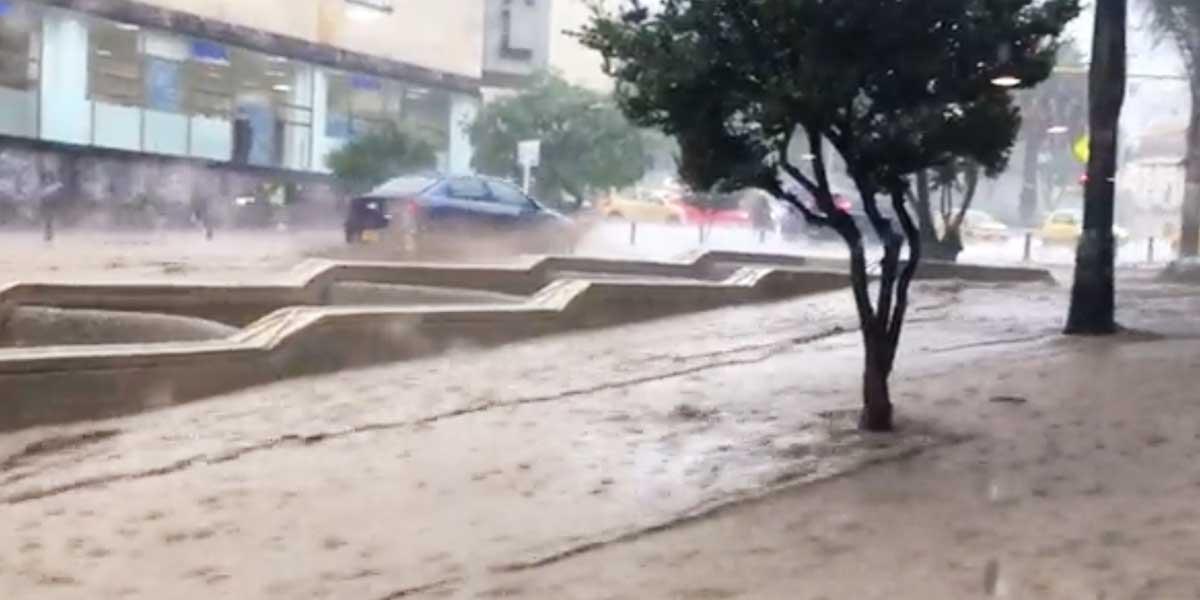 (Video) Fuertes Lluvias Provocaron Grave Inundación En El Centro De ...