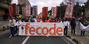Fecode y estudiantes de la U. Nacional marchan en conjunto contra reforma a la educación