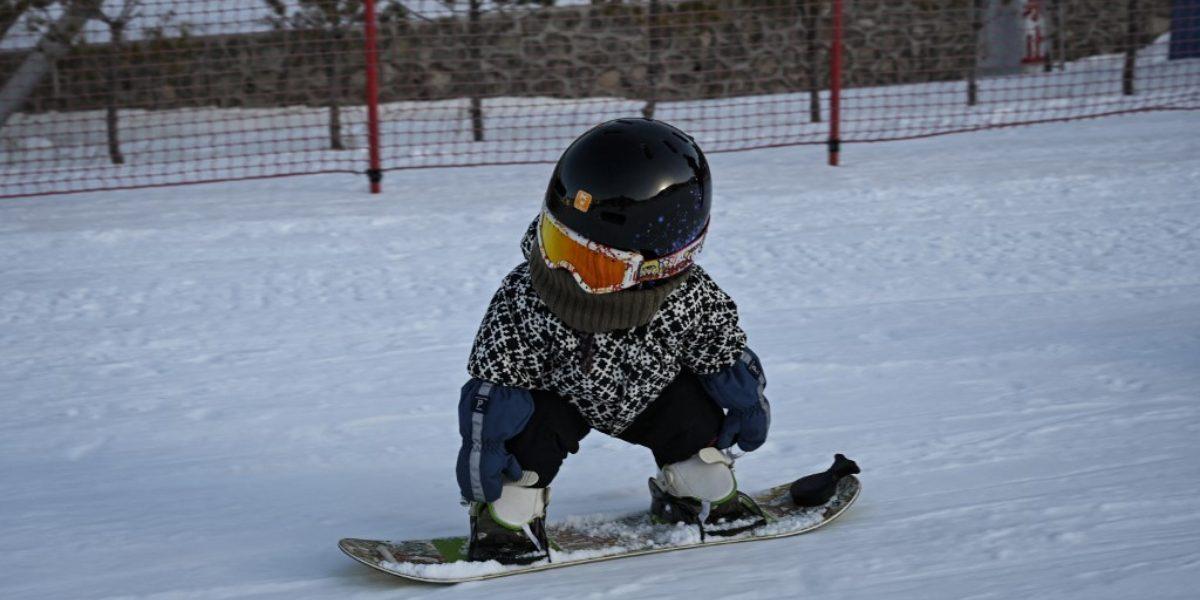 bebé snowboard