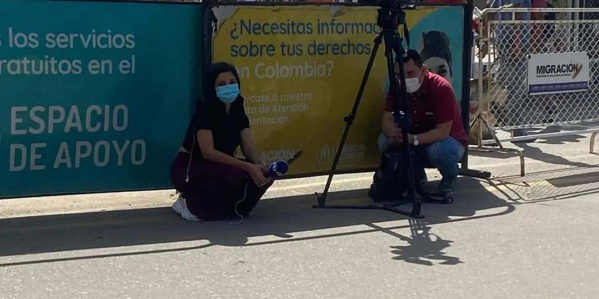 &#8220;No puedo&#8221;, periodista entra shock durante cubrimiento del atentado en Cúcuta