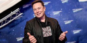 Elon Musk pronostica que la IA superará a la inteligencia humana para finales de 2025