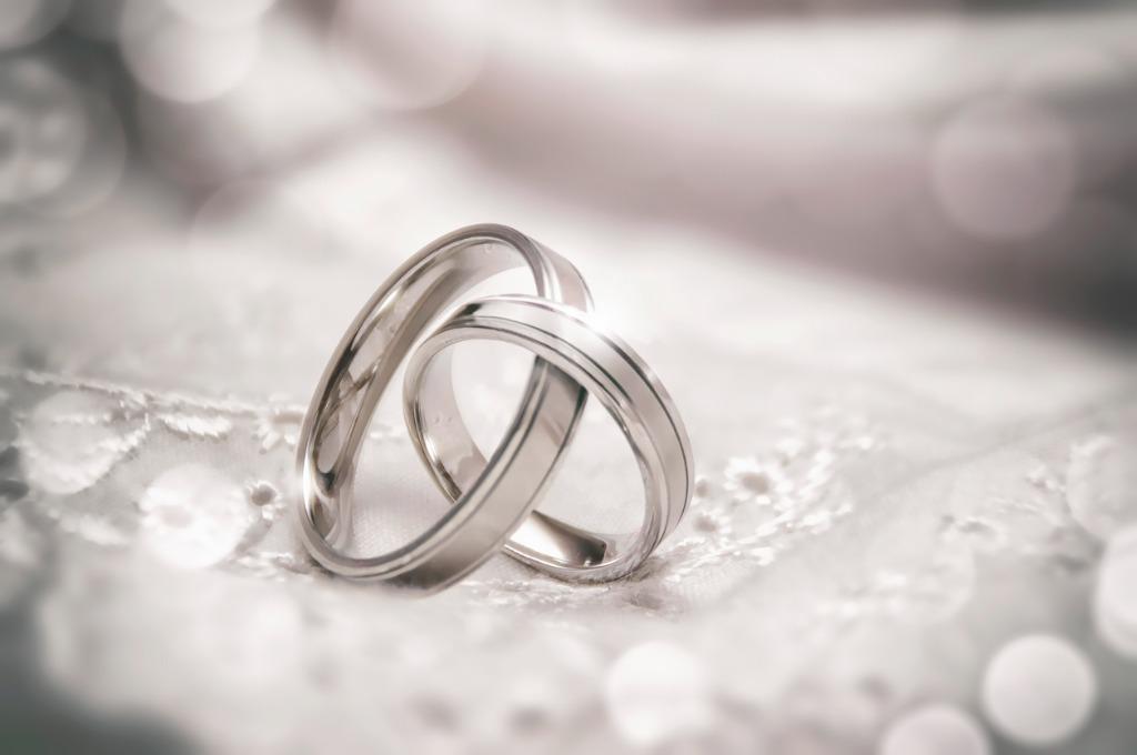 foto de anillo de matrimonio