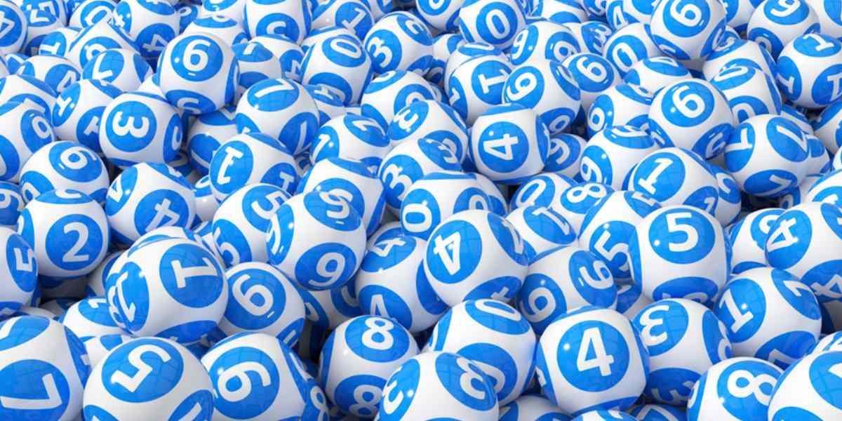 Acierta 6 números y gana US 396 millones del Mega