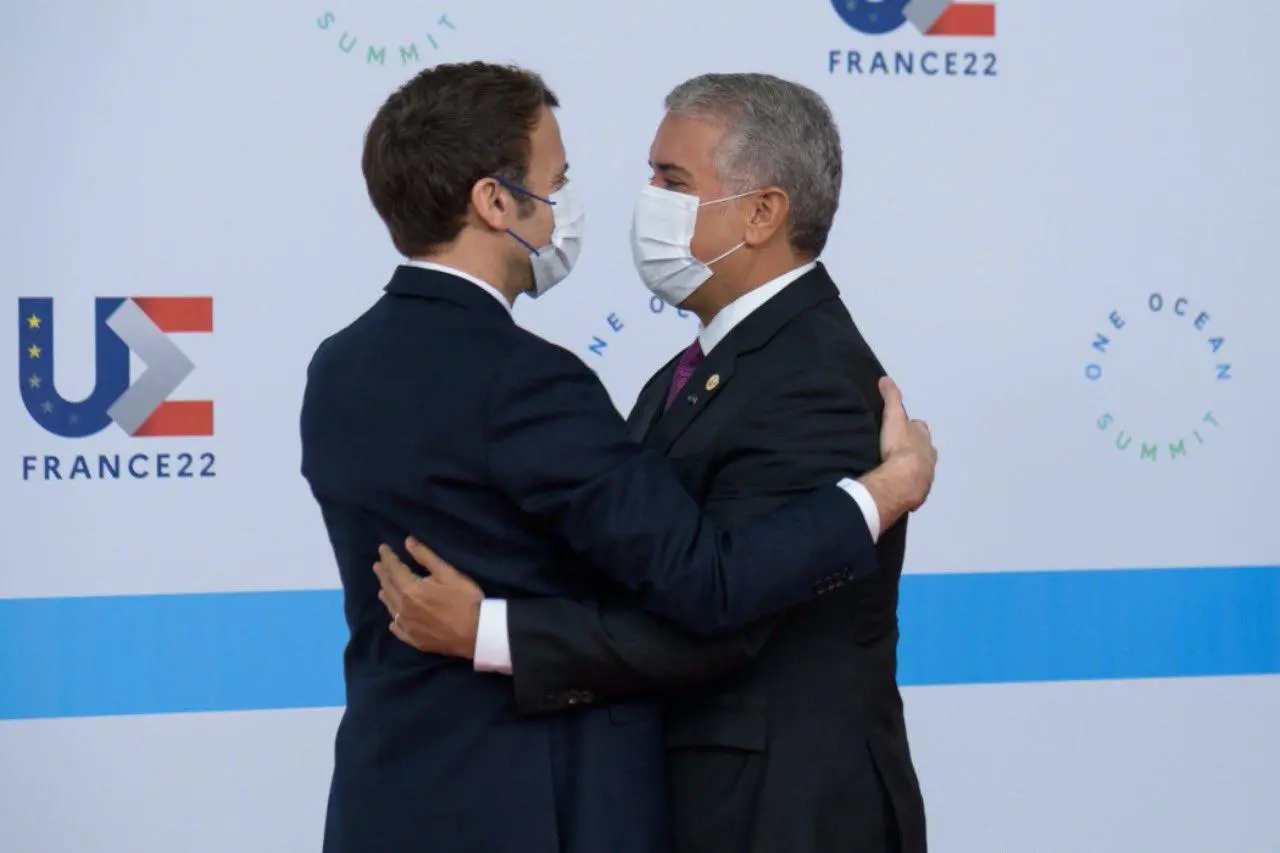 Presidente Duque se reúne con Emmanuel Macron: llama a proteger la biodiversidad de los mares