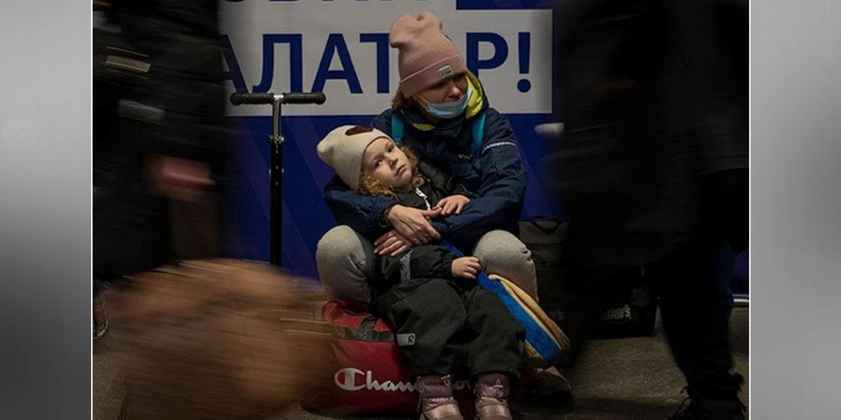 Las primeras horas de la guerra: dolorosas imágenes revelan la crueldad del conflicto entre Rusia y Ucrania