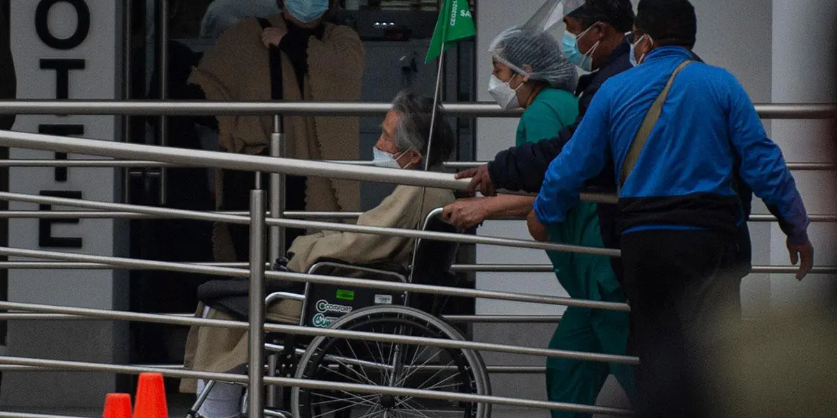 Expresidente peruano Alberto Fujimori fue internado en una clínica tras sufrir una descompensación