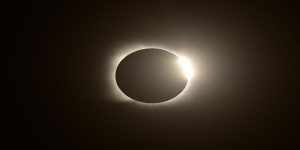 Eclipse solar del 30 de abril: ¿Qué signos se verán afectados?