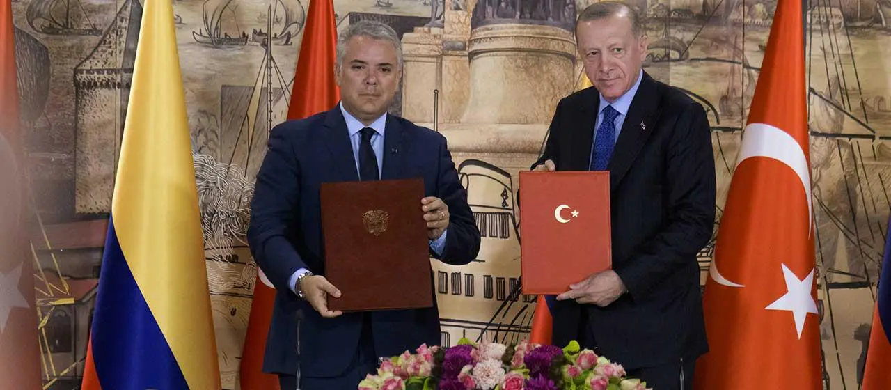 Colombia y Turquía firmaron histórico acuerdo de asociación estratégica a nivel presidencial