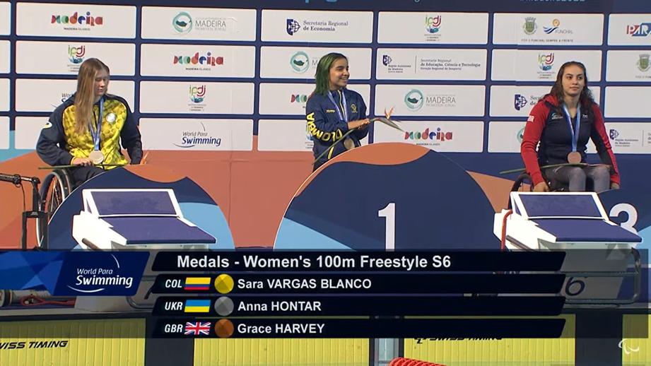 Colombian Paralympic athlete Sara Vargas won a gold medal in the swimming competition