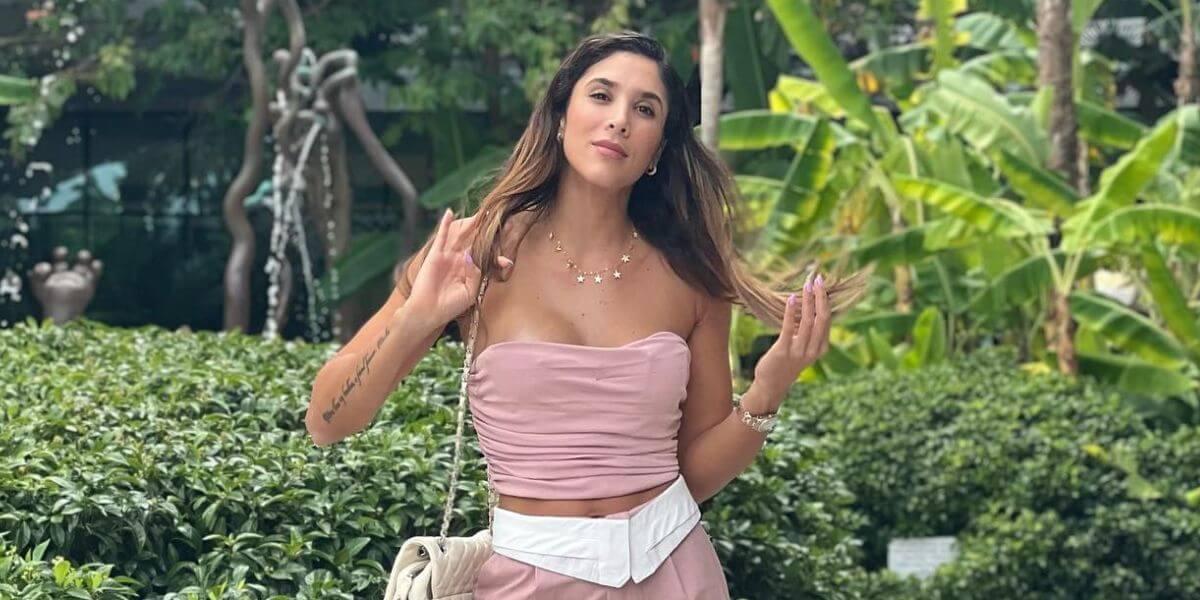 Daniela Ospina mostró las estrías de sus senos para enviar mensaje de “amor propio”