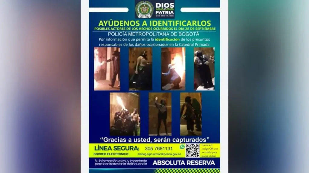 Difunden cartel de búsqueda de las mujeres que prendieron fuego y pintaron grafitis a la Catedral Primada