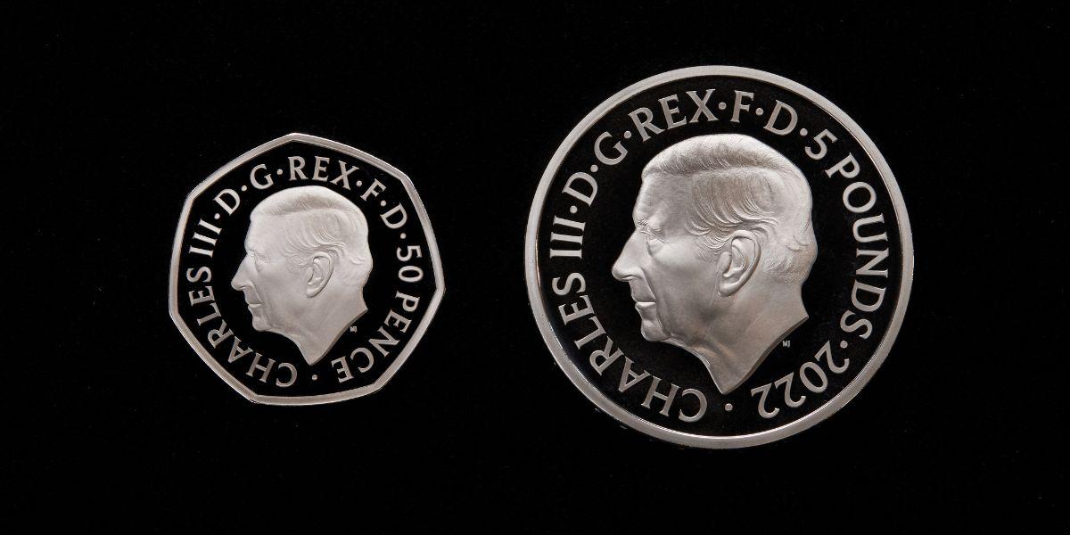Revelan la imagen de Carlos III que figurará en las futuras monedas del Reino Unido