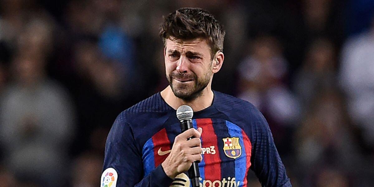 Piqué se despide del fútbol y del Barcelona entre lágrimas